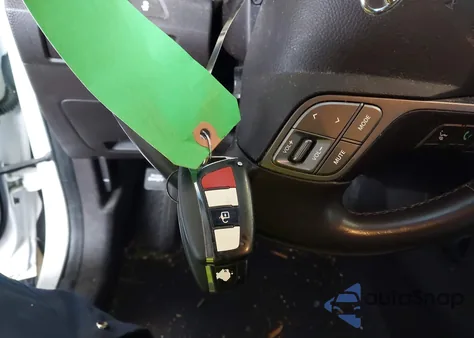 2013 Hyundai Santa Fe Sport 2.0T z USA, uszkodzony, nr VIN 5XYZU3LAXDG030267